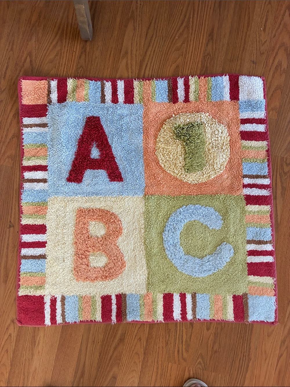 CoCaLo throw rug Baby Alphabet Soup 30" Cotton Nursery Kids